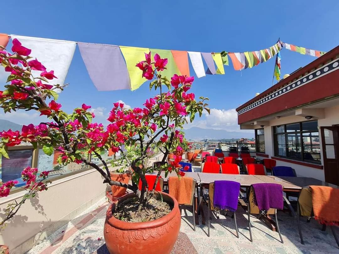 Kathmandu View Hotel Exterior foto